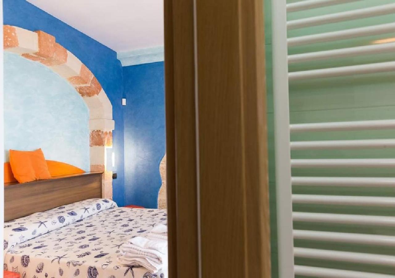 Villa Arneide Bed And Breakfast Torre Lapillo Dış mekan fotoğraf