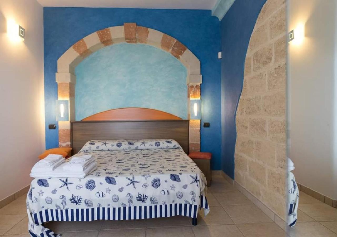 Villa Arneide Bed And Breakfast Torre Lapillo Dış mekan fotoğraf